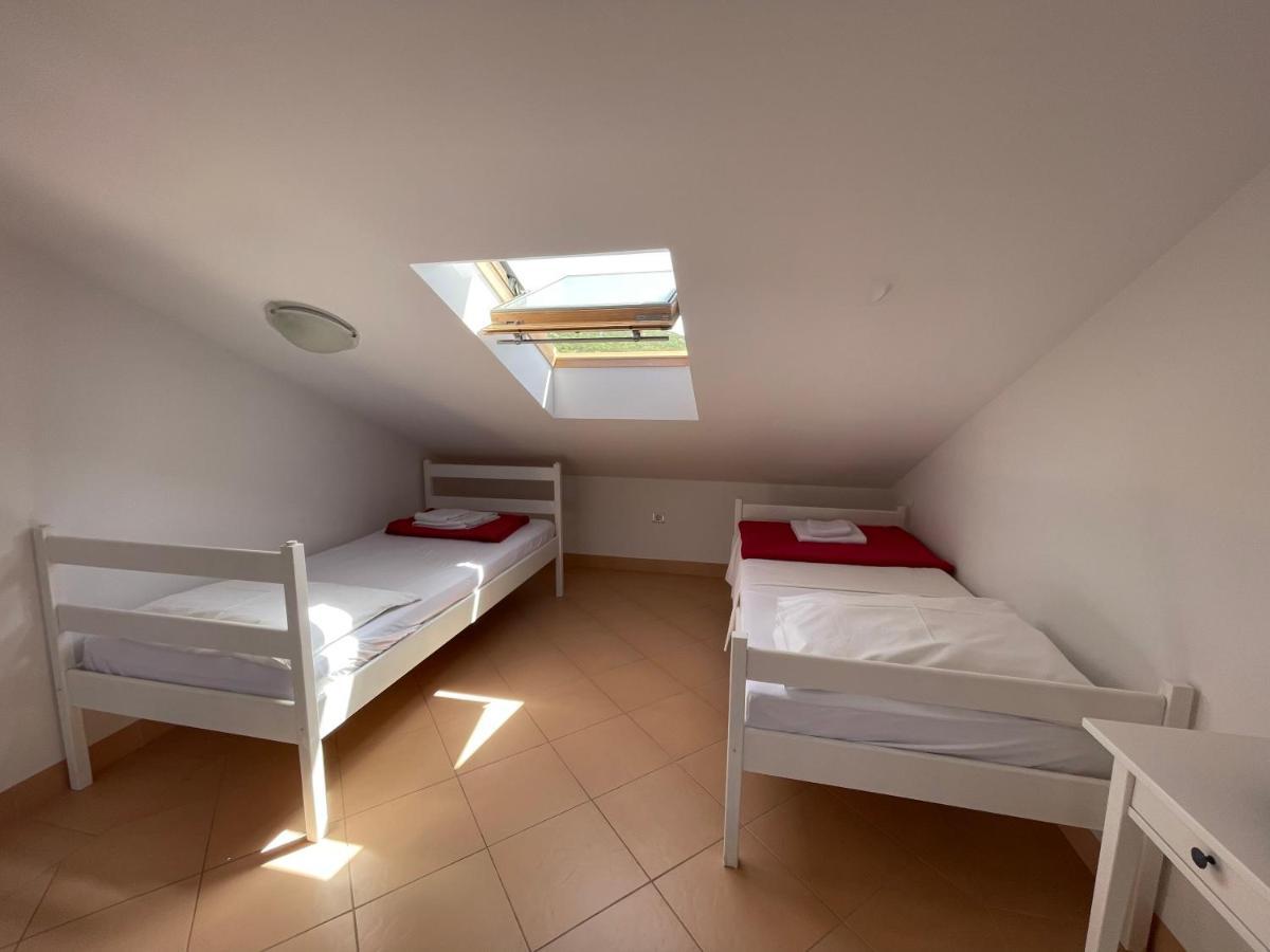 Apartments Andrea Stara Novalja Exterior photo